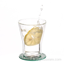 Tasse de verre à vin d&#39;eau